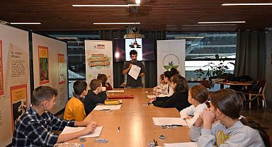 Çocuklar Osmangazi'de sanat dolu günler yaşıyor