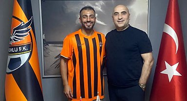 Çoruhlu FK'dan orta sahaya takviye