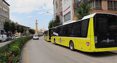 Çorum'da halk otobüsleri 1 yılda 4 milyon kilometre yol katetti