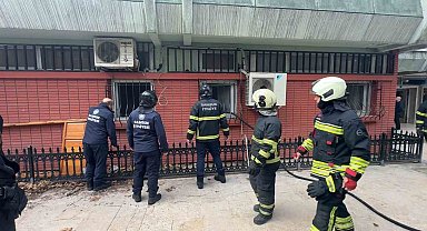 Cuma namazı öncesinde cami çarşısında yangın paniği