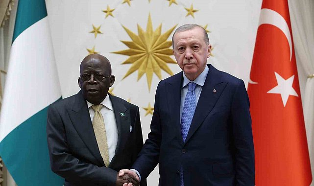 Cumhurbaşkanı Erdoğan, Nijerya Cumhurbaşkanı Tinubu ve beraberindeki heyetle bir araya geldi