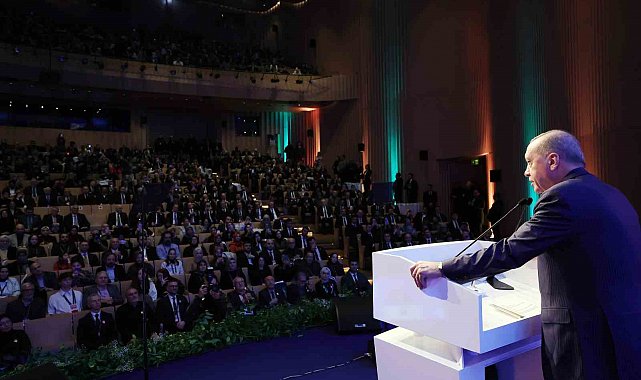 Cumhurbaşkanı Erdoğan: "Gazze'ye konteyner gönderelim diyoruz; ancak Netanyahu denilen bu zalim bu çağrılara asla kulak asmıyor"