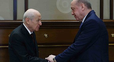 Cumhurbaşkanı Recep Tayyip Erdoğan ile MHP Genel Başkanı Devlet Bahçeli'nin görüşmesi başladı.