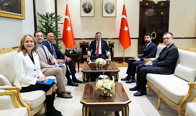 Cumhurbaşkanı Yardımcısı Yılmaz: "ABD Türkiye Büyükelçisi Barrack ile ikili ilişkilerimizin daha da güçlendirilmesi ve derinleştirilmesi konularını ele aldık"