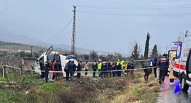 Denizli Valiliği memurları taşıyan servis kazasına ilişkin açıklama yaptı