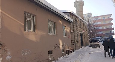 Diyadin merkez camii abdesthanesi bakımsızlığı ile tepki çekiyor