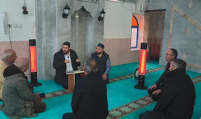 Diyanet'in 'Kitap Oku-Yorum' projesi Anamur'da hayat buldu