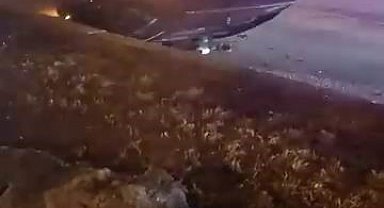 Diyarbakır'da çarpışan araçlardan biri takla attı: 1 yaralı