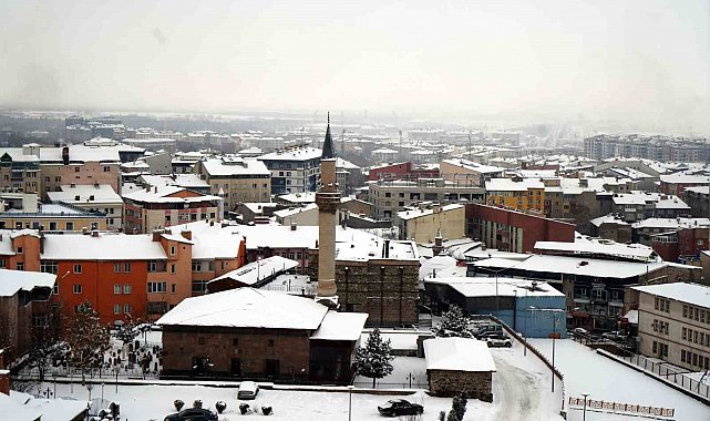 Doğu'da kar yağışı devam edecek