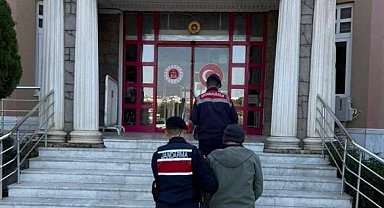 Dolandırıcılık suçundan aranıyordu, Didim'de yakalandı