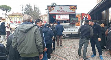 Dünya Gümrük Günü'nde vatandaşlara lokma ikramı