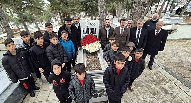 Dünya ve Olimpiyat Şampiyonu Hamit Kaplan, vefatının 50. yılında anıldı