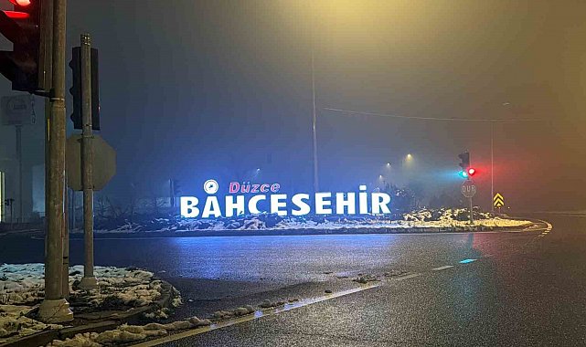 Düzce sis altında kaldı: Görüş mesafesi 10 metreye düştü