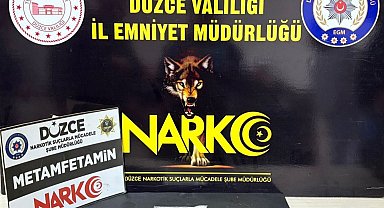 Düzce'de 100 gram uyuşturucu ele geçirildi, 3 kişi tutuklandı