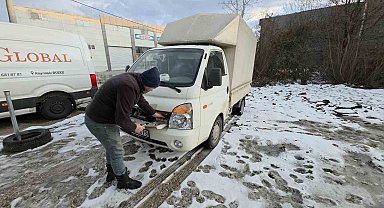 Düzce'de eksi 10 derecede sanayi mesaisi