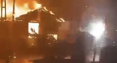 Düzce'de mobilya atölyesi küle döndü