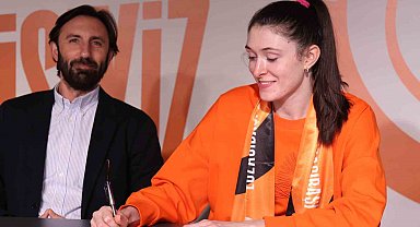 Eczacıbaşı Dynavit, Dana Rettke ile sözleşme yeniledi