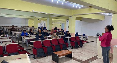 Edremit MYO öğrencilerine hijyen eğitimi verildi