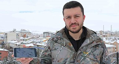 Eksi 20 derecede sürü halinde suya girdiler