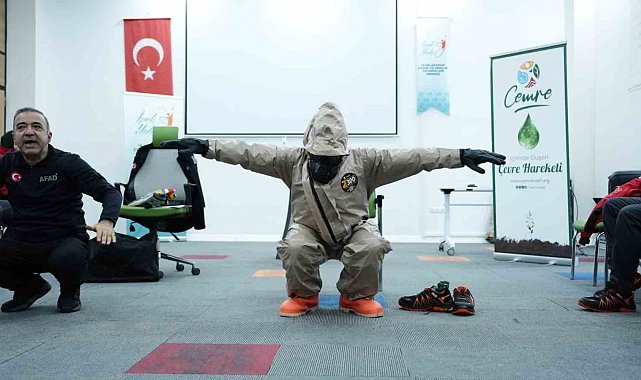 Elazığ'da arama ve kurtarma eğitimleri sürüyor