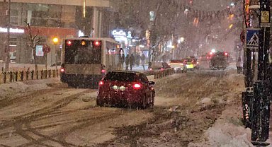 Elazığ'da kar yağışı etkisini sürdürüyor