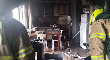 Erdek'te bir apartman dairesi alevlere teslim oldu