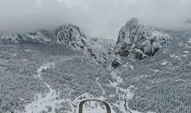 Ersizlerdere Tabiat Parkı'nda kar güzelliği