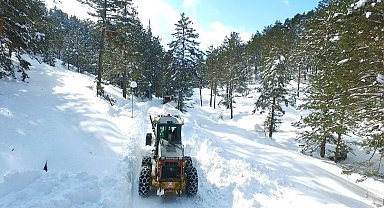 Erzincan'da 125 köy yolu ulaşıma kapandı