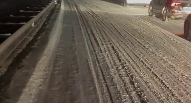 Erzurum'da kar yağışı hayatı olumsuz etkiliyor