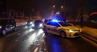 Erzurum'da zincirleme trafik kazası: 3 yaralı