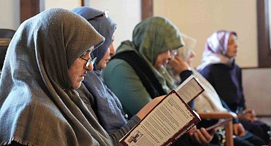 Erzurum'un kitap kurdu ev hanımları: Martin Eden'i de okuyorlar İlber Ortaylı'yı da