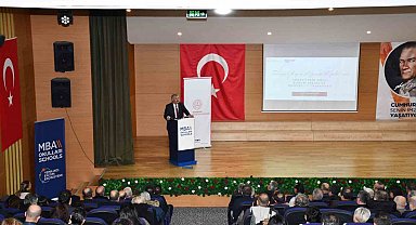 Eskişehir'de 'Türkiye Yüzyılı Maarif Modeli' hakkında konuşuldu