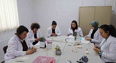 Eskişehir'in "Beyaz Altını" usta ellerde hayat buluyor