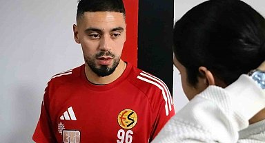 Eskişehirspor oyuncuları, koruma altındaki çocuklarla bir araya geldi