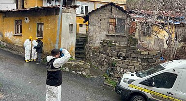 Eyüpsultan'da gecekonduda çıkan yangında 1 kişi hayatını kaybetti, 1 kişi yaralandı
