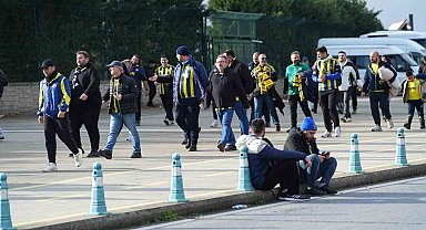 Fenerbahçeli taraftarlar Süper Kupa finali için stada geldi