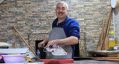 Fırından kalbe sıcak bir yolculuk: Eskişehirli pidecinin 35 yıllık köz geleneği