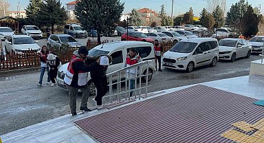 Gasp olayının şüphelileri önce kameraya ardından polise yakalandı