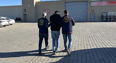 Gaziantep'te 6 ayrı suçtan 10 yıldır firari olan şahsı jandarma yakaladı