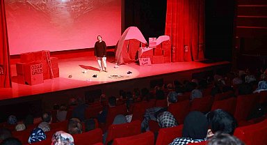 Gebze'de "Gazze'nin Kadınları" oyunu sahnelendi