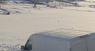 Gercüş'te minibüs şarampole devrildi: 3 yaralı