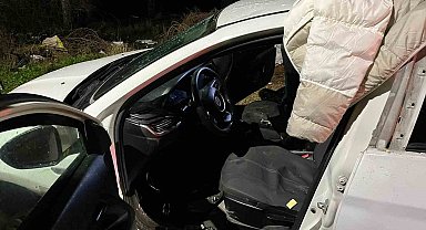 Gönen'de park halindeki araçta patlama: 2 yaralı