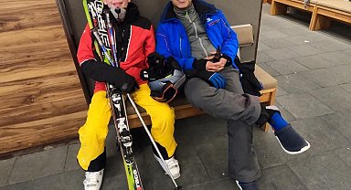 Grand Kartal Otel faciasında kayak kulübü sahibine ve eğitmenlerine suç duyurusu