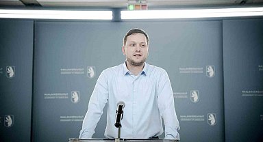 Grönland'dan ABD'nin ülkeye muhtemel müdahalesi iddialarına tepki