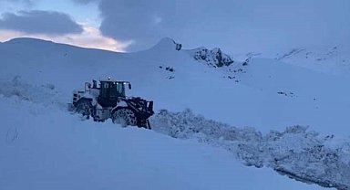 Hakkari-Şırnak karayolu yeniden ulaşıma açıldı