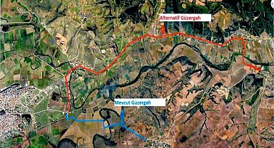 Hasar gören ve beşik gibi sallanan köprü yıkılıyor