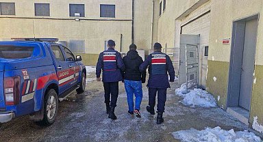 Hırsızlık suçundan kesinleşmiş 15 yıl cezayla aranan şahıs yakalandı