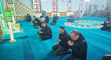 Hisarcık'ta "2026'ya Huzurda Başlıyoruz" temalı sabah namazı buluşması