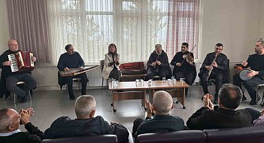 Huzurevi sakinlerine yönelik anlamlı konser