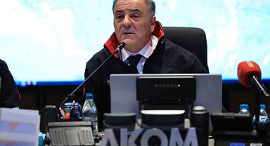 İBB Başkanvekili Aslan son durumu paylaştı: "İstanbul'un her tarafını anlık izliyoruz, 3 bin 492 aracımız sahada"